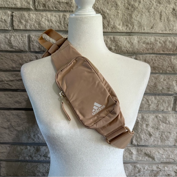 Addidas Essentials 2 Sling Crossbody bag - Picture 3 of 9